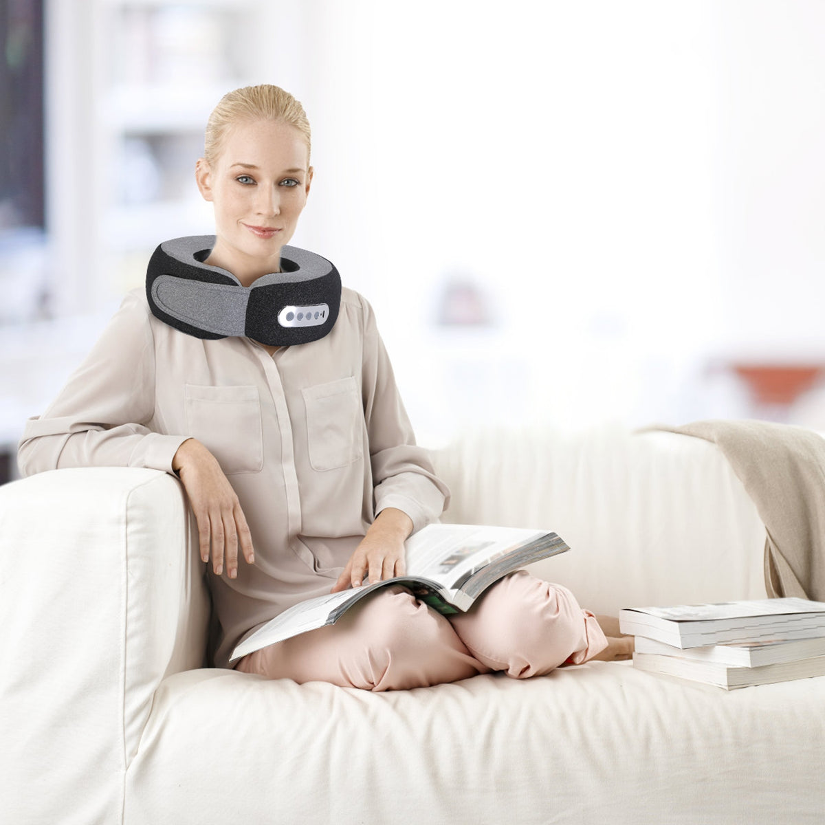 1Pc 2 in 1 Neck Massager Pillow with Heat Electric Memory Foam Travel Pillow Shiatsu Neck Massager with 3 Speeds Timer for Home Office Travel